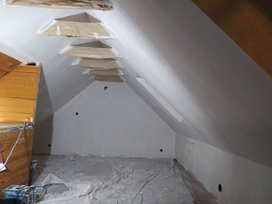 318522682_647467757125336_4806137594175012463_n