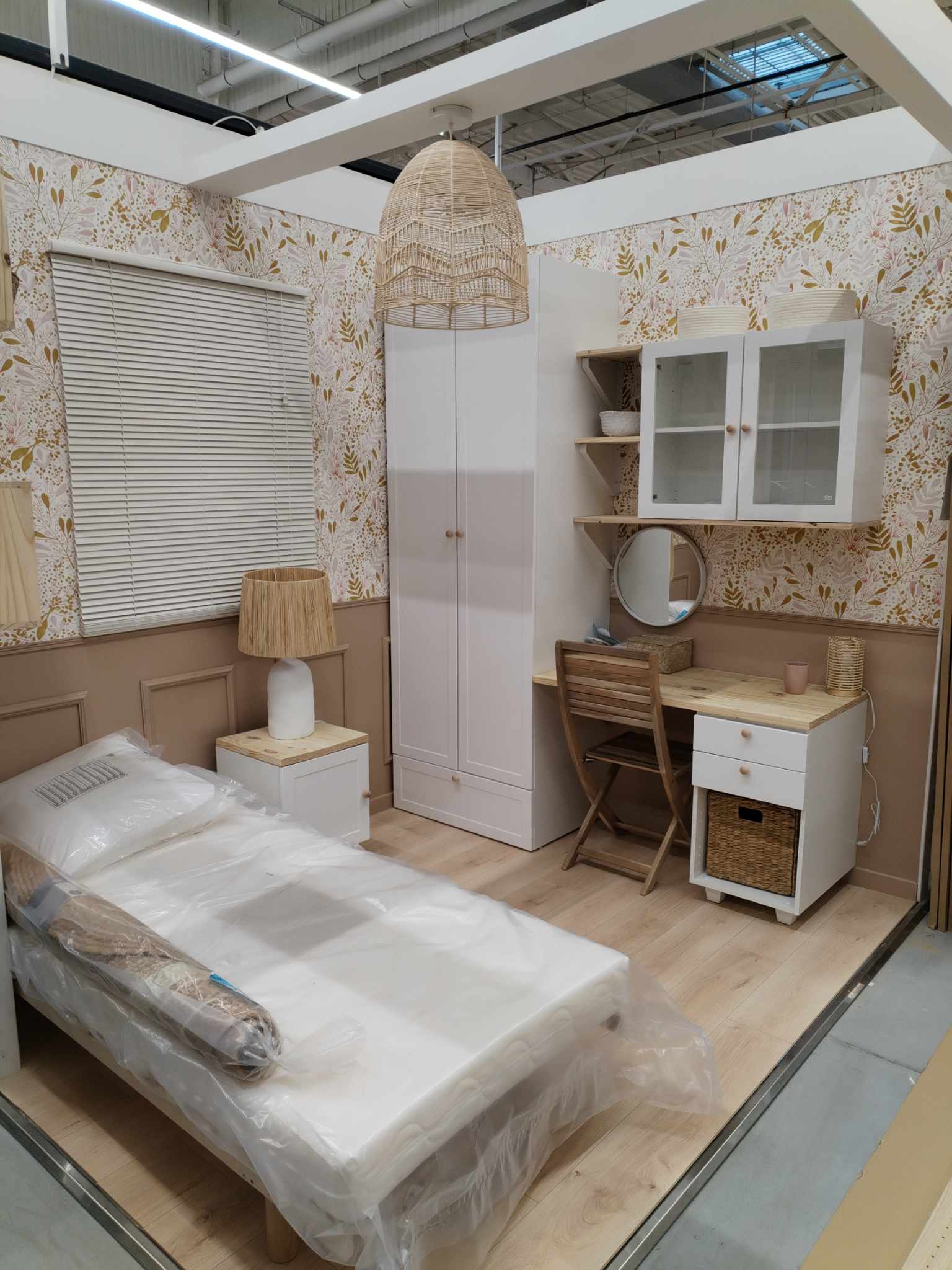 Messenger_creation_9a7f297d-6f1c-475c-b5ea-680de1d11e4d